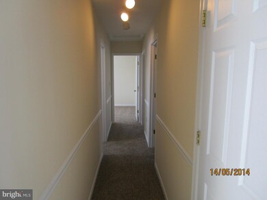 1085 Bramly Dr, Hagerstown, MD 21742 - photo 7