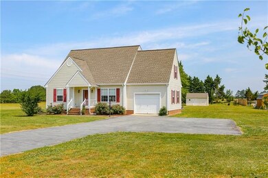 5288 W Quaker Rd, Disputanta, VA 23842 - photo 3