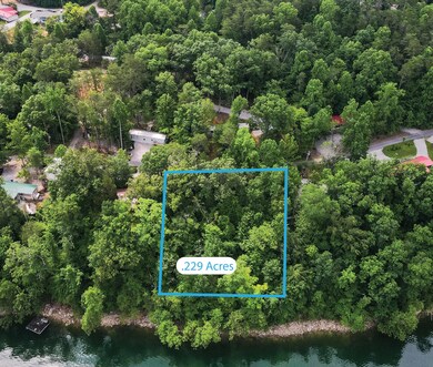 473 N Lake Dr, Burnside, KY 42519 - photo 2