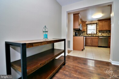 125 Shenandoah River Dr, Harpers Ferry, WV 25425 - photo 4