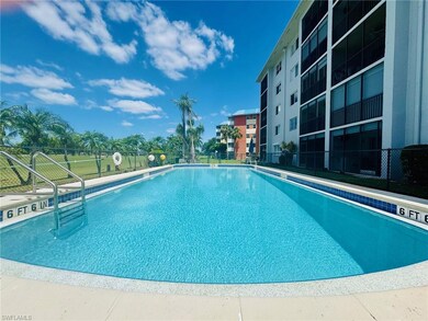 190 Pebble Beach Blvd unit 304, Naples, FL 34113 - photo 6
