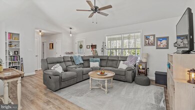 357 Greenway Dr, Colonial Beach, VA 22443 - photo 7