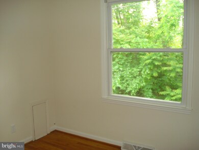 314 Newton St, Orange, VA 22960 - photo 4