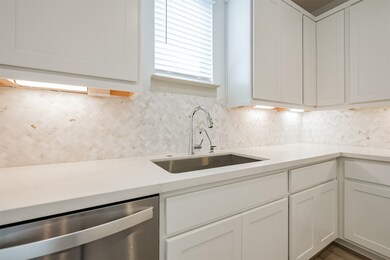 1512 Harvest Vine Ct, Friendswood, TX 77546 - photo 4