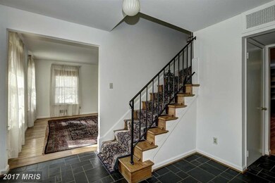 11600 Karen Dr, Potomac, MD 20854 - photo 2