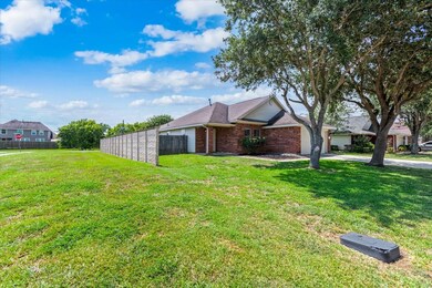 2812 Tranquility Trail, Pearland, TX 77584 - photo 4