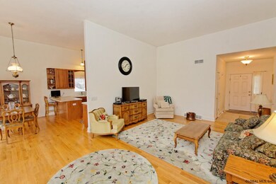 25 Conway Cir, Albany, NY 12211 - photo 6