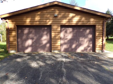 8566 N Wilhelm Rd, La Porte, IN 46350 - photo 5