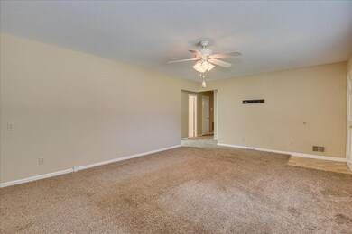 Living room 2