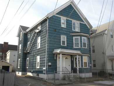 77 Coyle Ave, Pawtucket, RI 02860 - photo 2