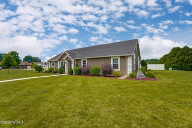 702 Greenbriar St, Lima, OH 45806 - photo 2