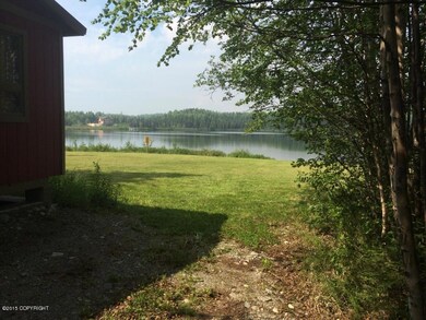 Cabin & Lake