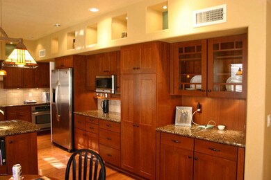 7 Kitchen Cabinets