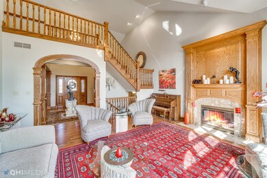 901 Royal Dublin Ln, Dyer, IN 46311 - photo 5