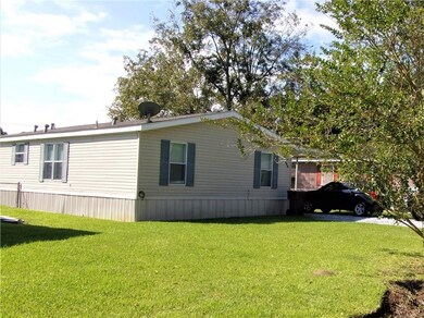 Another front exterior view of doublewide.