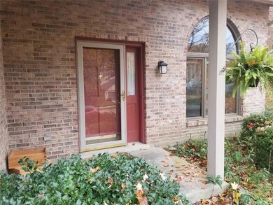 250 Timberwind Ln, Vandalia, OH 45377 - photo 2