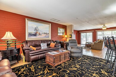 9924 W Crosby Cir S, Sun City, AZ 85351 - photo 4