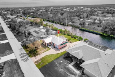 18406 Van Nuys Cir, Port Charlotte, FL 33948 - photo 2