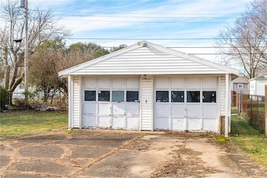 1627 Joselin Rd, Dayton, OH 45432 - photo 7