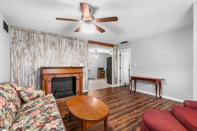 571 Birchwood Cir, Shelbyville, KY 40065 - photo 7