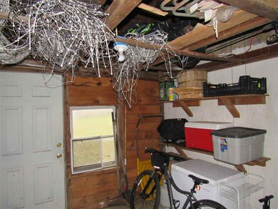 117 S Parrish Rd, Winchester, NH 03470 - photo 5