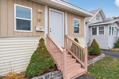 19 Cromer Ave, Schenectady, NY 12304 - photo 2