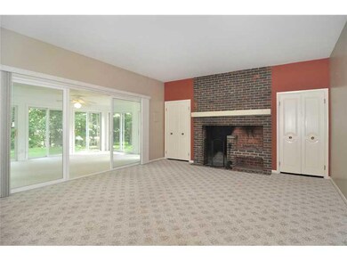 172 Gilbert Stuart Dr, East Greenwich, RI 02818 - photo 2