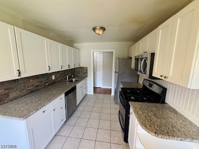 401 Highway22b21u3ondo, North Plainfield Boro, NJ 07060 - photo 5