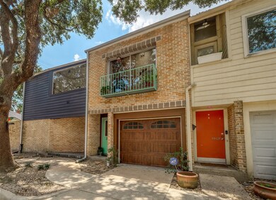 2612 Ridgewood St, Houston, TX 77006 - photo 2