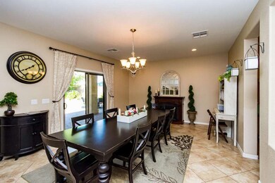 Large Breakfast Room