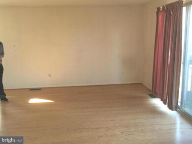 41 Eastford Ct unit 6, Parkville, MD 21234 - photo 3