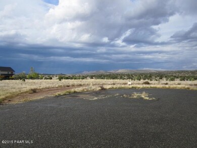 0 N Calico unit 990612, Paulden, AZ 86334 - photo 2
