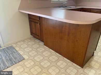 207 N Linden Ave, Greencastle, PA 17225 - photo 7