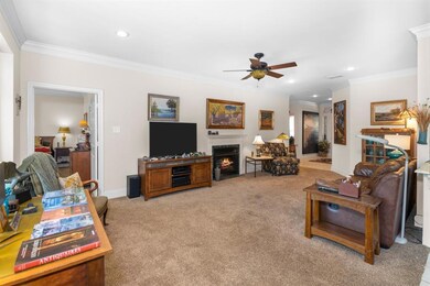 5809 Hollybrook Dr, Tyler, TX 75703 - photo 6