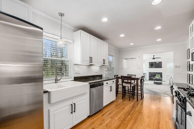 h_3425_Mountview_Rd-1021