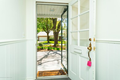 2311 Rossiter Pl Lansing-43