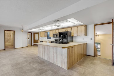 824 Eel Ave, New Smyrna Beach, FL 32169 - photo 4