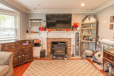 12 Cedar Ave, Middlesex, NJ 08846 - photo 4