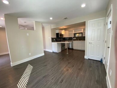 935 La Posada Dr unit 218, Austin, TX 78752 - photo 4