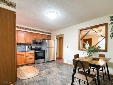 1421 Hocking Rd, Little Hocking, OH 45742 - photo 6