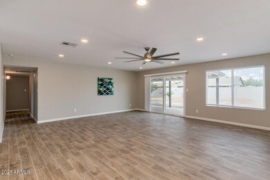 05-Comstock 1524