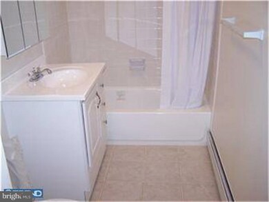 23 W Oakland Ave unit 8, Oaklyn, NJ 08107 - photo 5