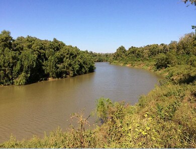 Additional river view.  Spend you leisure time fis