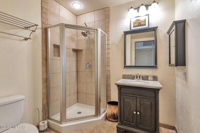 DOWNSTAIRS BATH