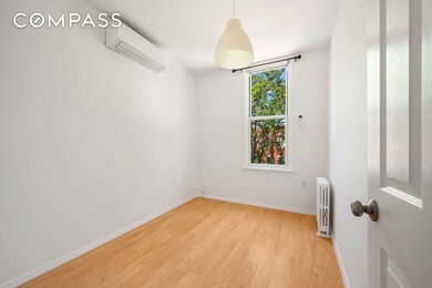 115 Jewel St unit 2 L, Brooklyn, NY 11222 - photo 4