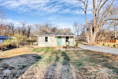 1061 Gaither Place NW, Concord, NC 28027 - photo 3