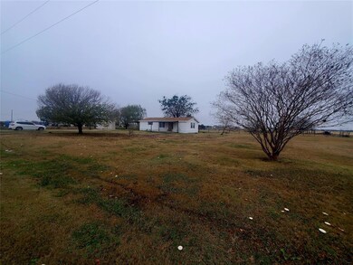 622 W Pecan Tree Rd, Waxahachie, TX 75167 - photo 3