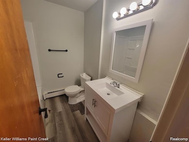 30468 Krauter St unit 6, Garden City, MI 48135 - photo 3