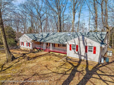 5 Edgewood Dr, Holmdel, NJ 07733 - photo 2