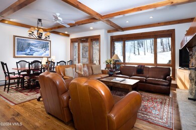 BearPawC203_Living1